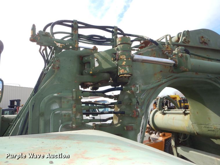 image for item DH4381 1984 Caterpillar 621B conventional scraper