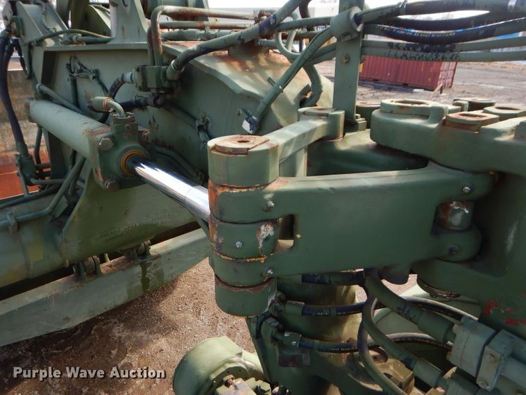 image for item DH4381 1984 Caterpillar 621B conventional scraper