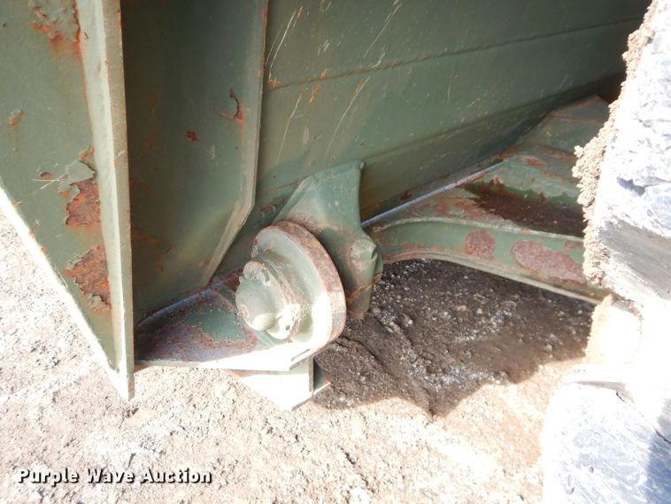 image for item DH4381 1984 Caterpillar 621B conventional scraper