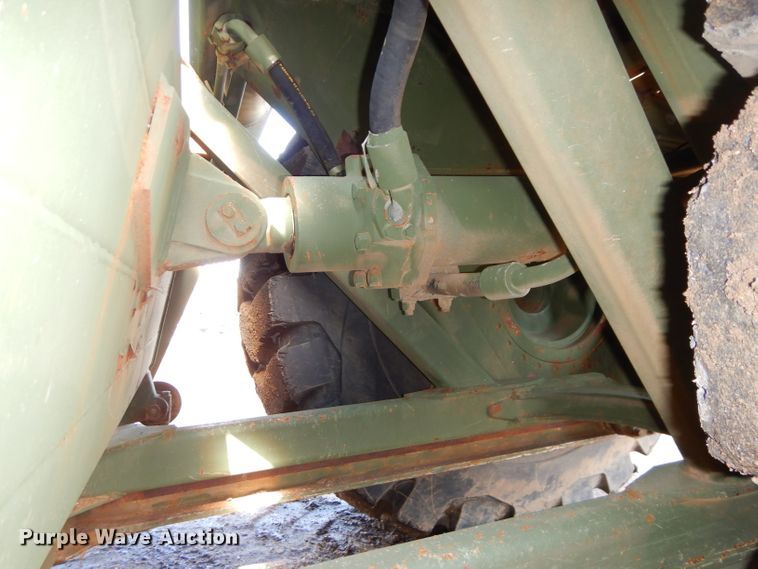 image for item DH4381 1984 Caterpillar 621B conventional scraper