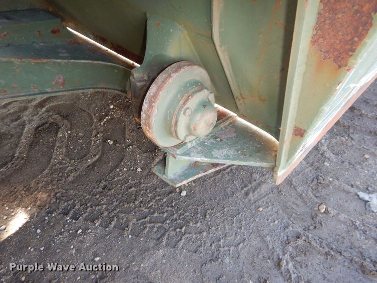 image for item DH4381 1984 Caterpillar 621B conventional scraper