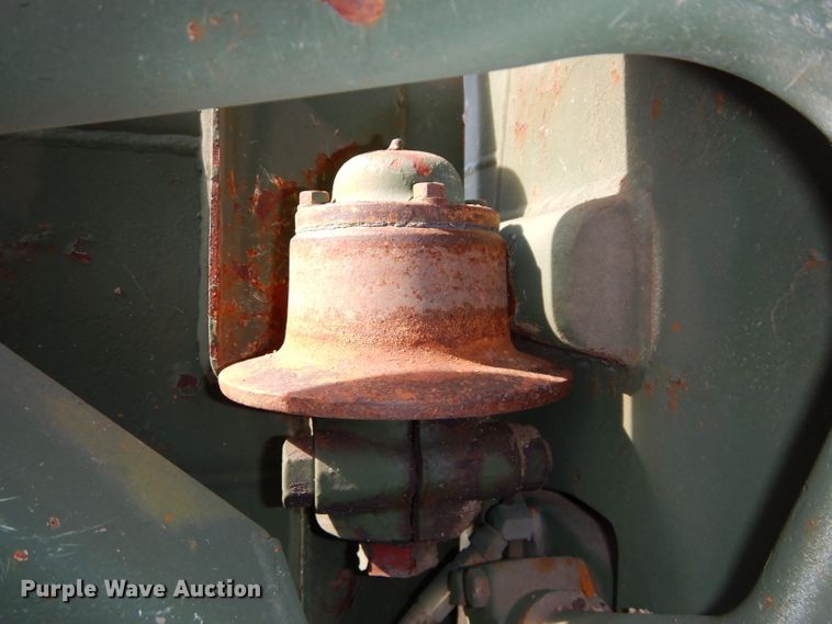 image for item DH4381 1984 Caterpillar 621B conventional scraper