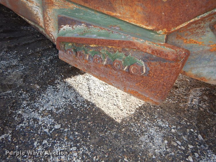 image for item DH4381 1984 Caterpillar 621B conventional scraper