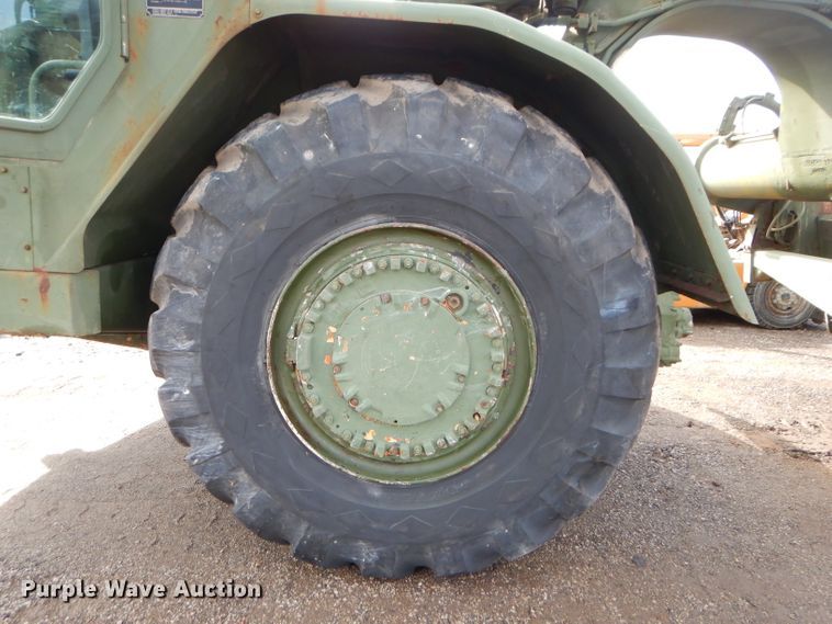 image for item DH4381 1984 Caterpillar 621B conventional scraper