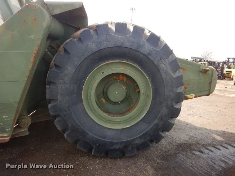 image for item DH4381 1984 Caterpillar 621B conventional scraper