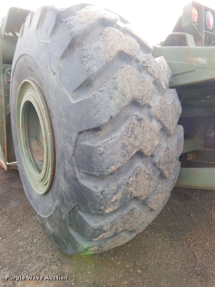 image for item DH4381 1984 Caterpillar 621B conventional scraper