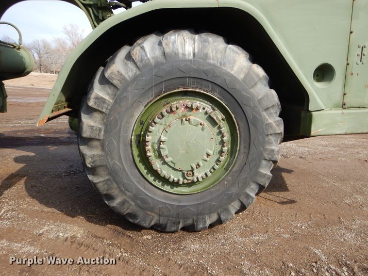 image for item DH4381 1984 Caterpillar 621B conventional scraper