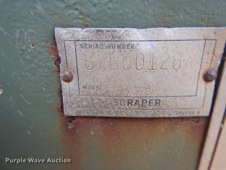 image for item DH4381 1984 Caterpillar 621B conventional scraper