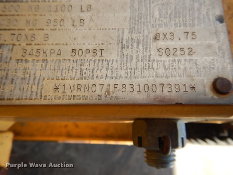 image for item DH6372 2003 Vermeer SC252 stump grinder