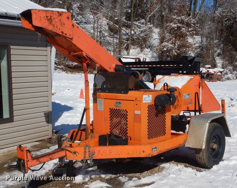 image for item DH6374 2010 Altec WC126A wood chipper