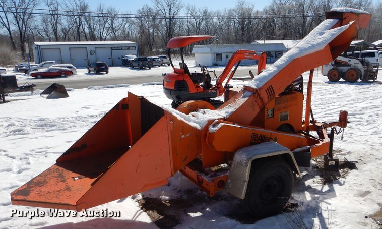 image for item DH6374 2010 Altec WC126A wood chipper