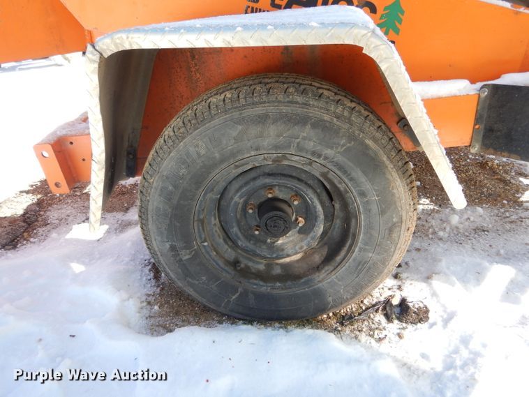 image for item DH6374 2010 Altec WC126A wood chipper