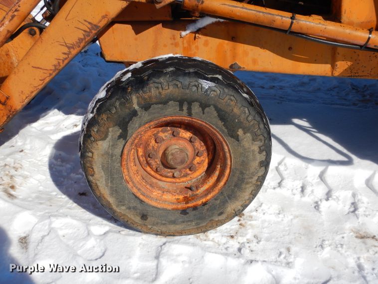 image for item DH6375 1980 Case 480C backhoe