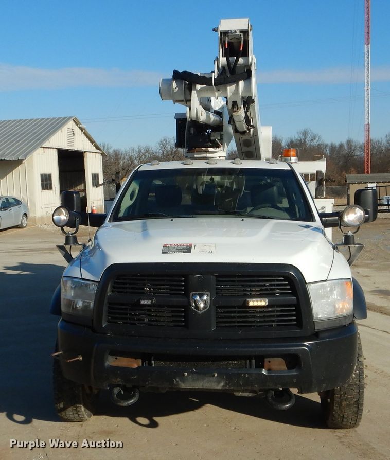 image for item DH6383 2012 Dodge Ram 5500 bucket truck