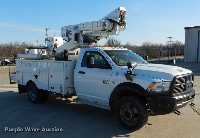 image for item DH6383 2012 Dodge Ram 5500 bucket truck