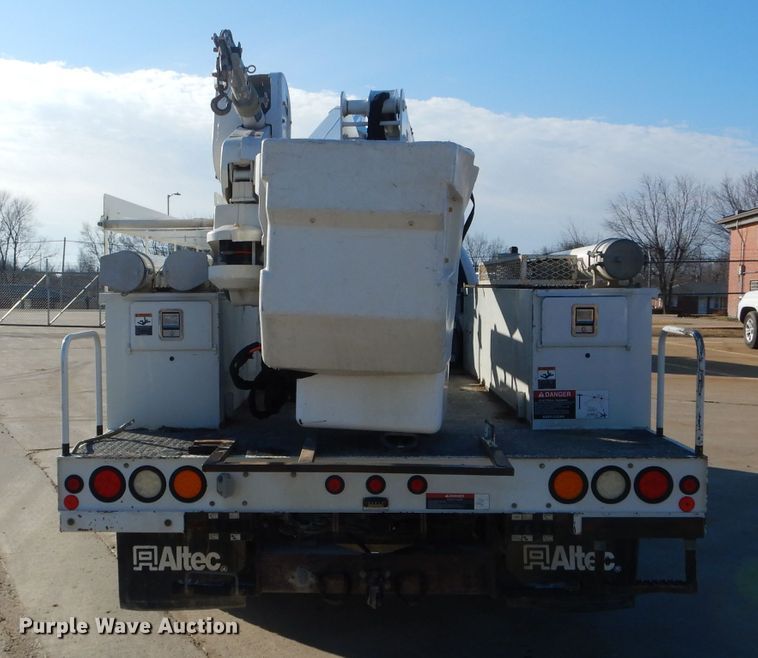 image for item DH6383 2012 Dodge Ram 5500 bucket truck