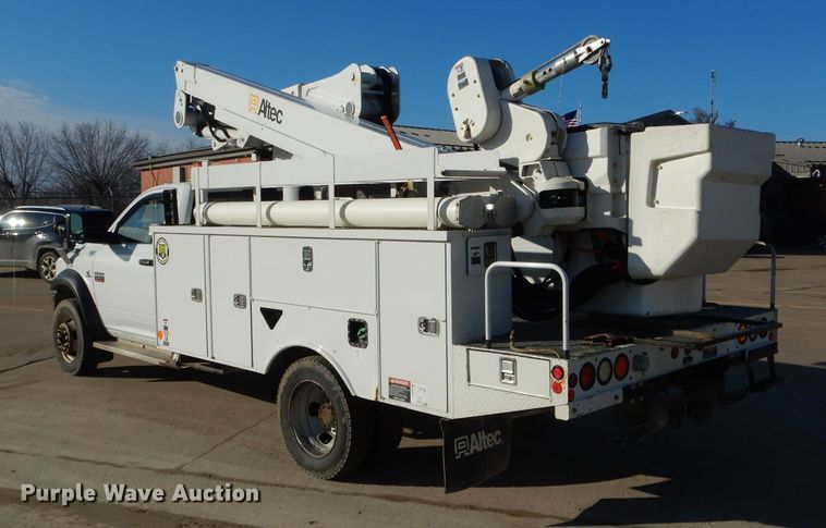 image for item DH6383 2012 Dodge Ram 5500 bucket truck