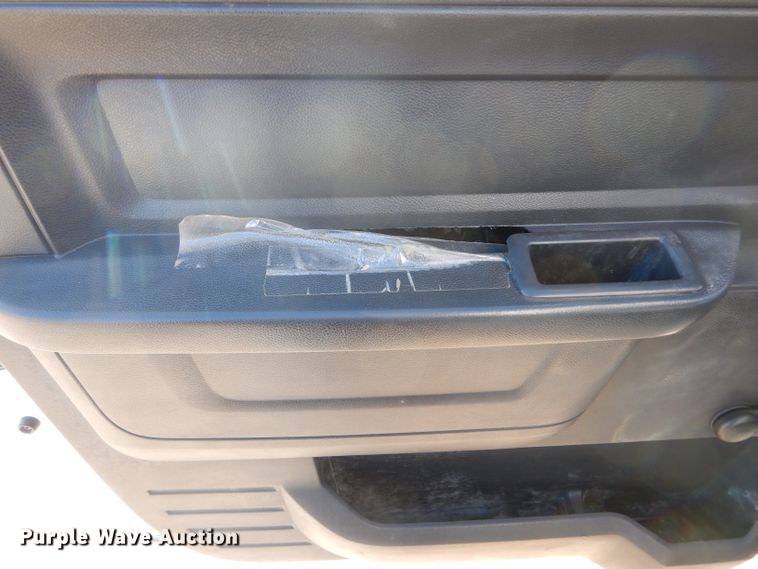 image for item DH6383 2012 Dodge Ram 5500 bucket truck