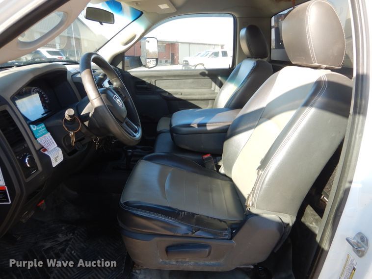 image for item DH6383 2012 Dodge Ram 5500 bucket truck