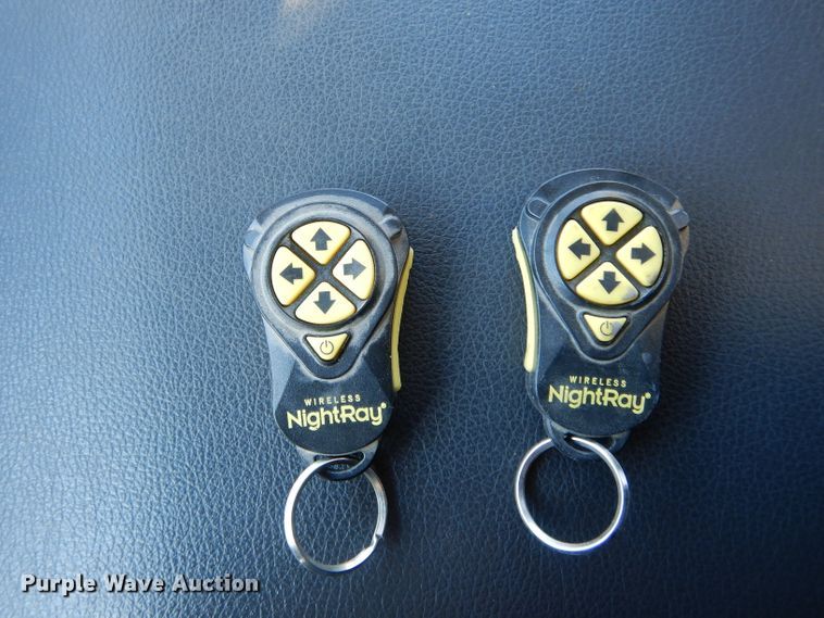 image for item DH6383 2012 Dodge Ram 5500 bucket truck