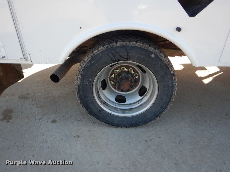 image for item DH6383 2012 Dodge Ram 5500 bucket truck