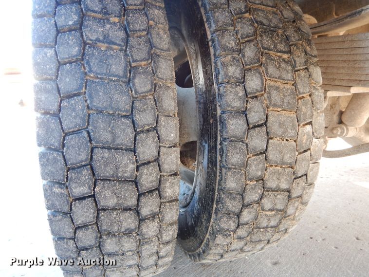 image for item DH6383 2012 Dodge Ram 5500 bucket truck