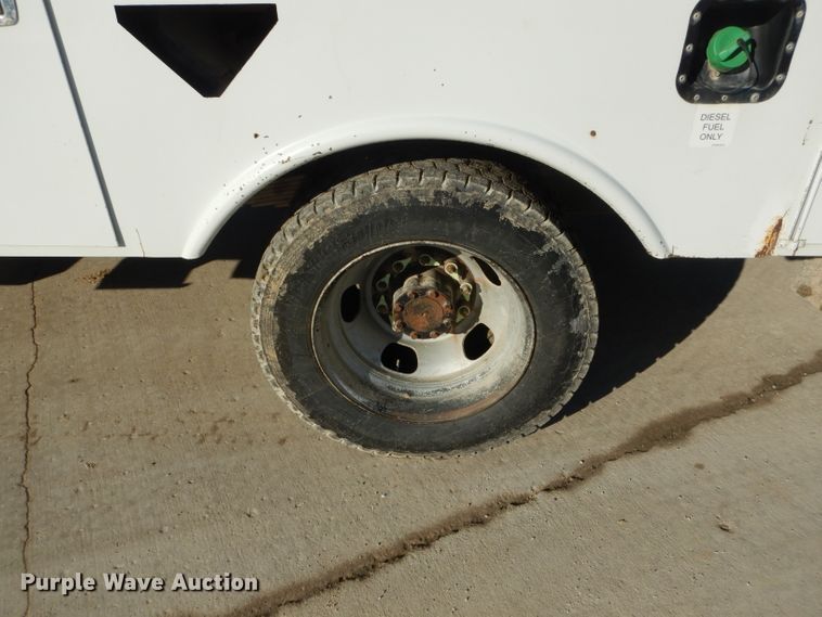 image for item DH6383 2012 Dodge Ram 5500 bucket truck