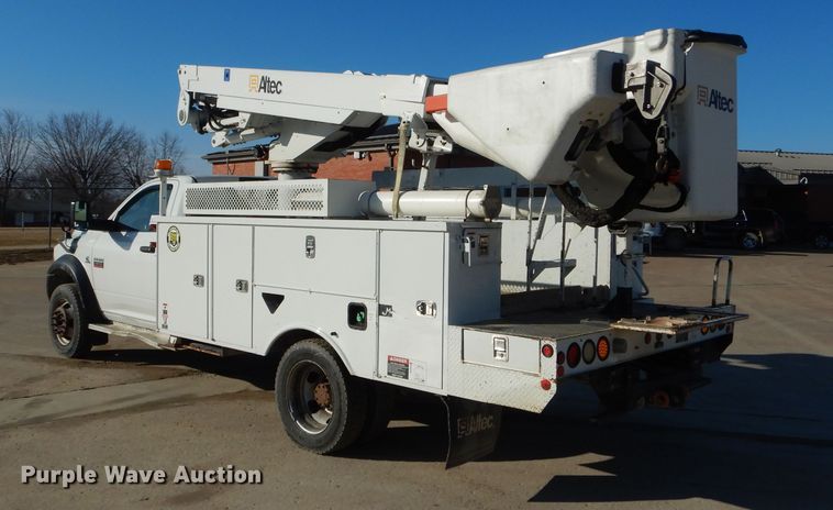 image for item DH6384 2011 Dodge Ram 5500 bucket truck