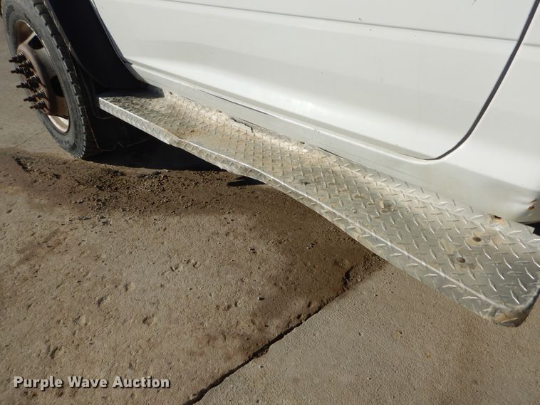 image for item DH6384 2011 Dodge Ram 5500 bucket truck