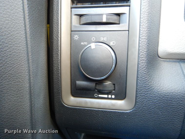 image for item DH6384 2011 Dodge Ram 5500 bucket truck