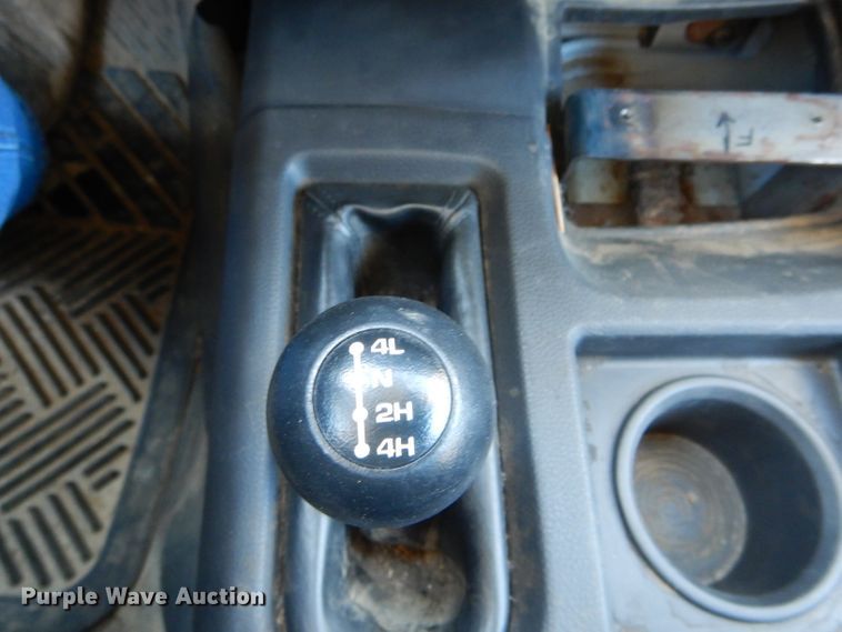 image for item DH6384 2011 Dodge Ram 5500 bucket truck