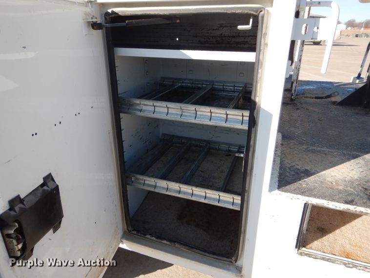 image for item DH6384 2011 Dodge Ram 5500 bucket truck