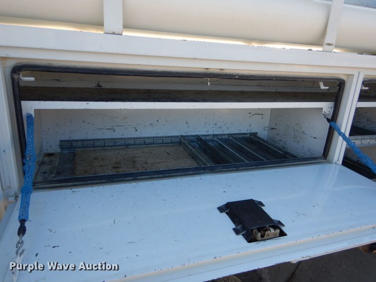 image for item DH6384 2011 Dodge Ram 5500 bucket truck