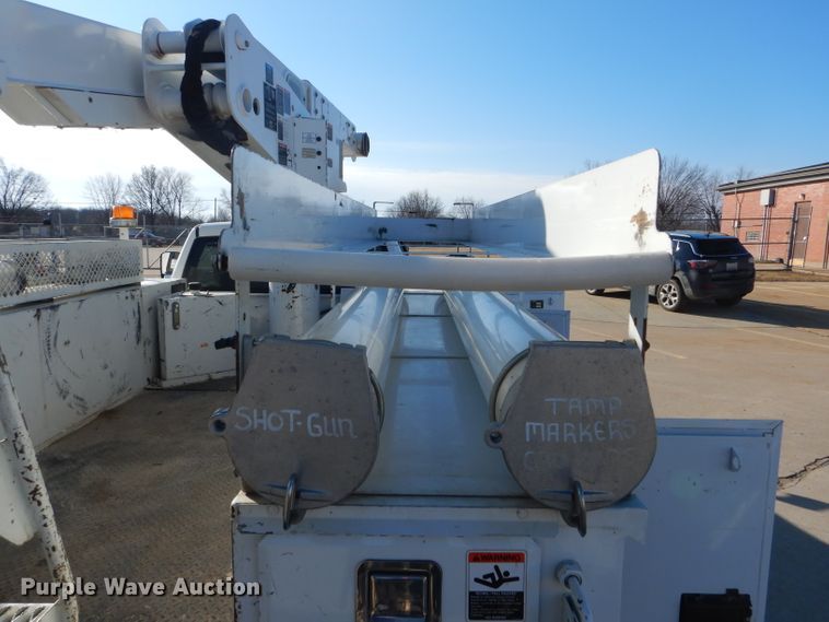 image for item DH6384 2011 Dodge Ram 5500 bucket truck