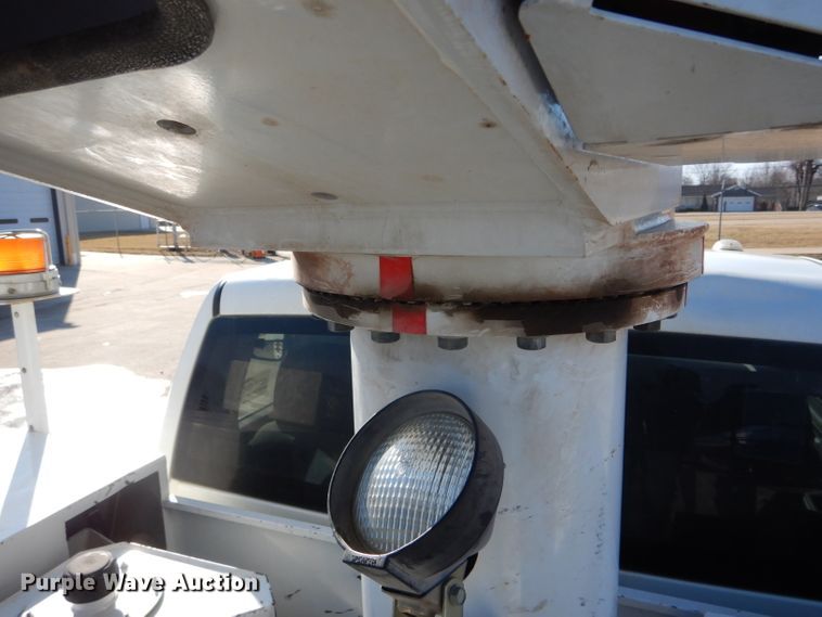 image for item DH6384 2011 Dodge Ram 5500 bucket truck