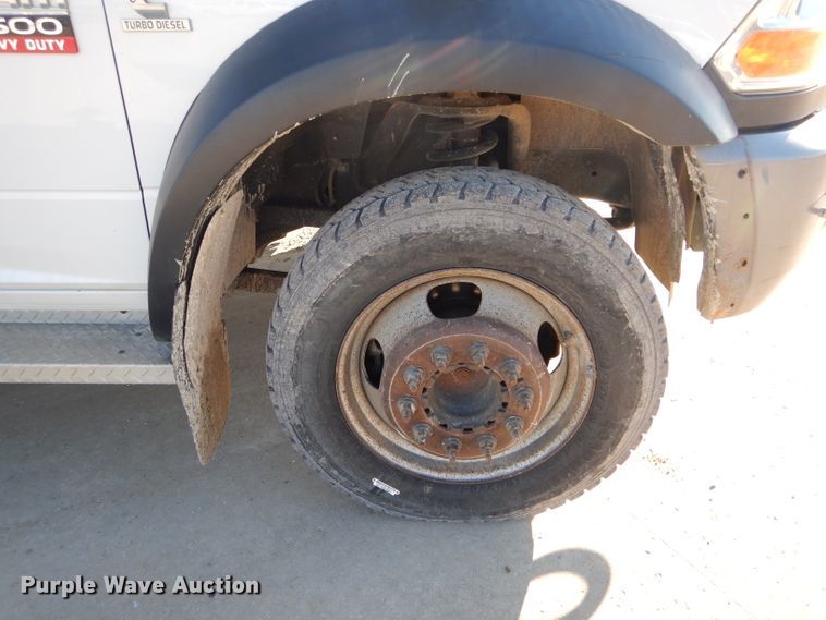 image for item DH6384 2011 Dodge Ram 5500 bucket truck