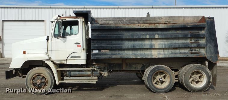 image for item DH6404 1987 Freightliner FLC dump truck