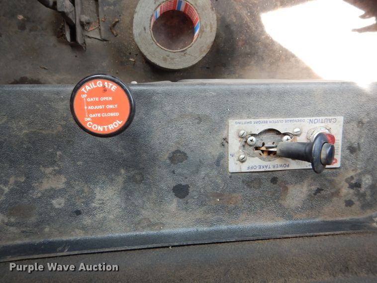 image for item DH6404 1987 Freightliner FLC dump truck