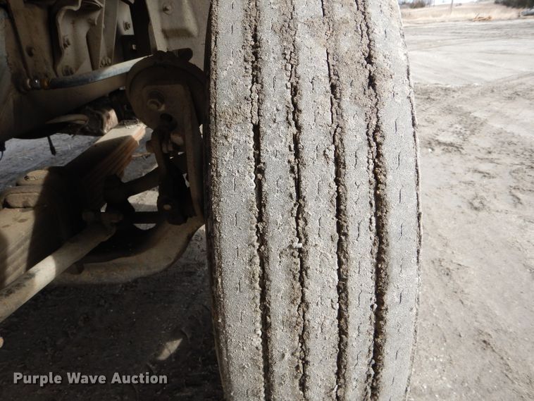 image for item DH6404 1987 Freightliner FLC dump truck