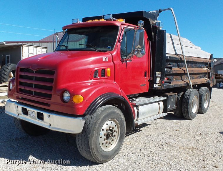 image for item DH7858 2000 Sterling L-Line construction dump truck