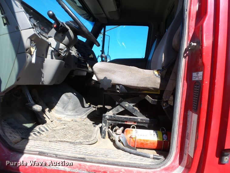 image for item DH7858 2000 Sterling L-Line construction dump truck