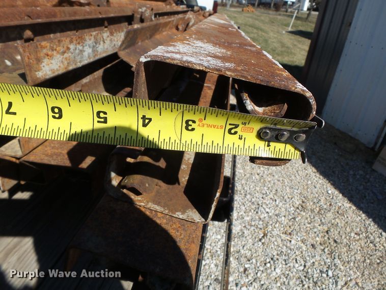 image for item DH7859 Approximately 90 concrete forms