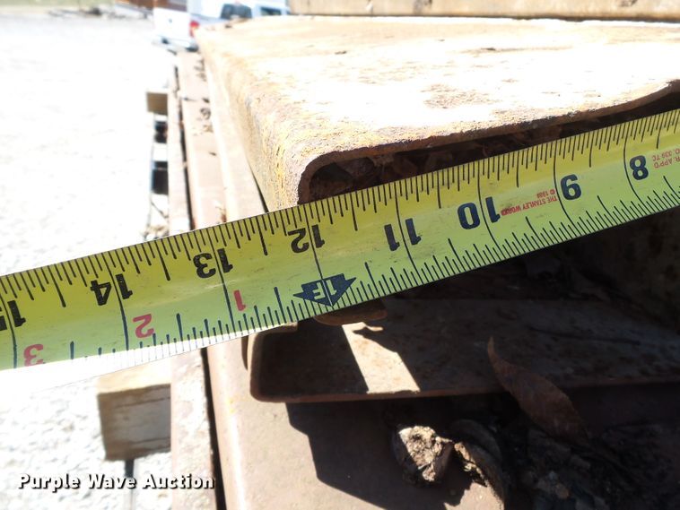 image for item DH7859 Approximately 90 concrete forms