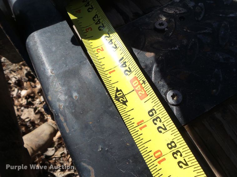 image for item DH7860 2015 Tiger equipment trailer