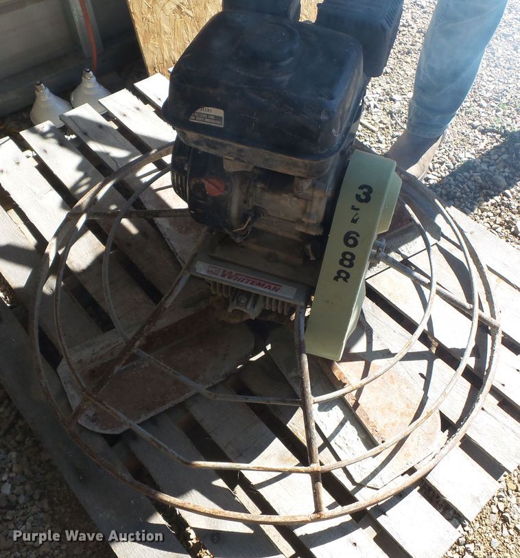 image for item DH7861 Whiteman power trowel