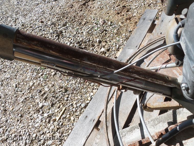 image for item DH7861 Whiteman power trowel