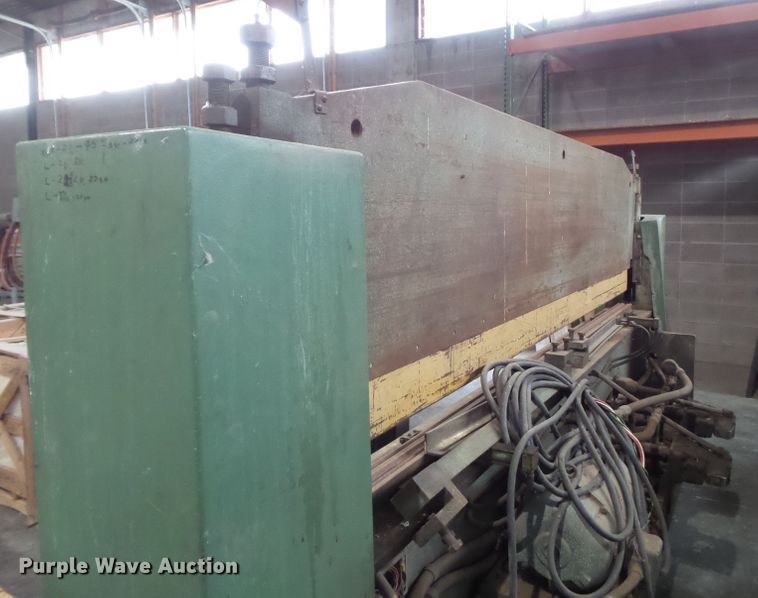 image for item DH7866 Chicago Dreis & Kromp SBA104 steel press brake