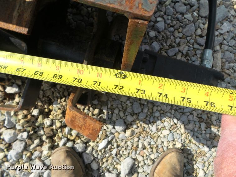 image for item DH7867 6'W skid steer tiller