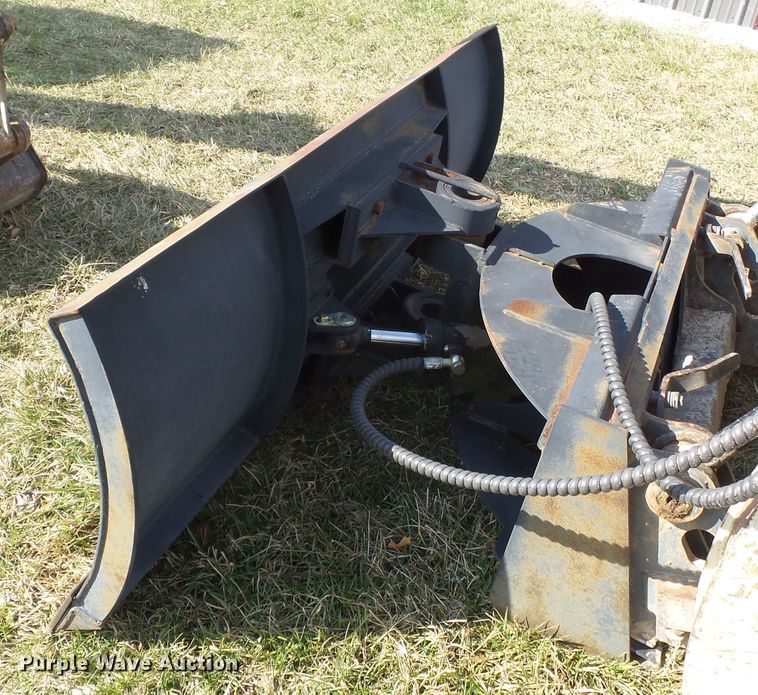 image for item DH7868 Four-way skid steer dozer blade