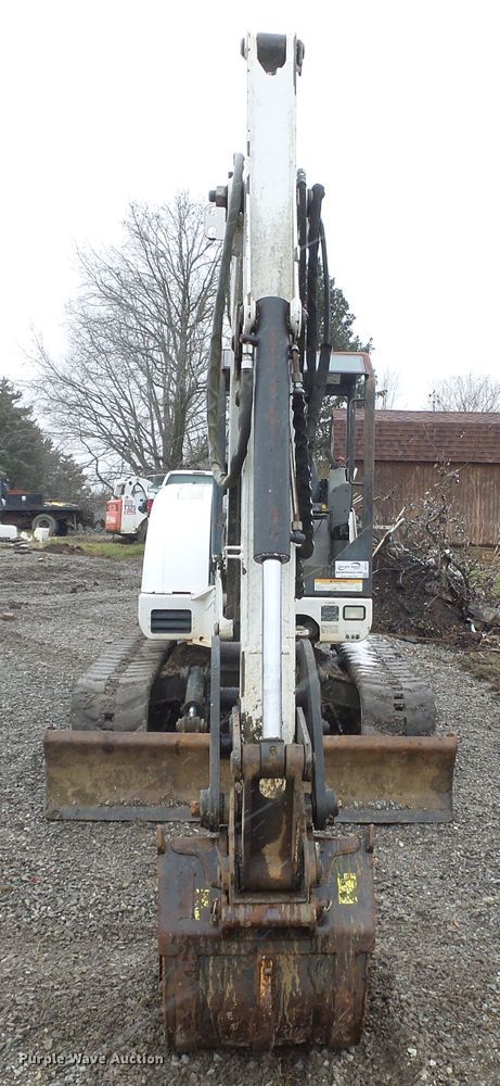 image for item DH7872 2005 Bobcat 341G mini excavator